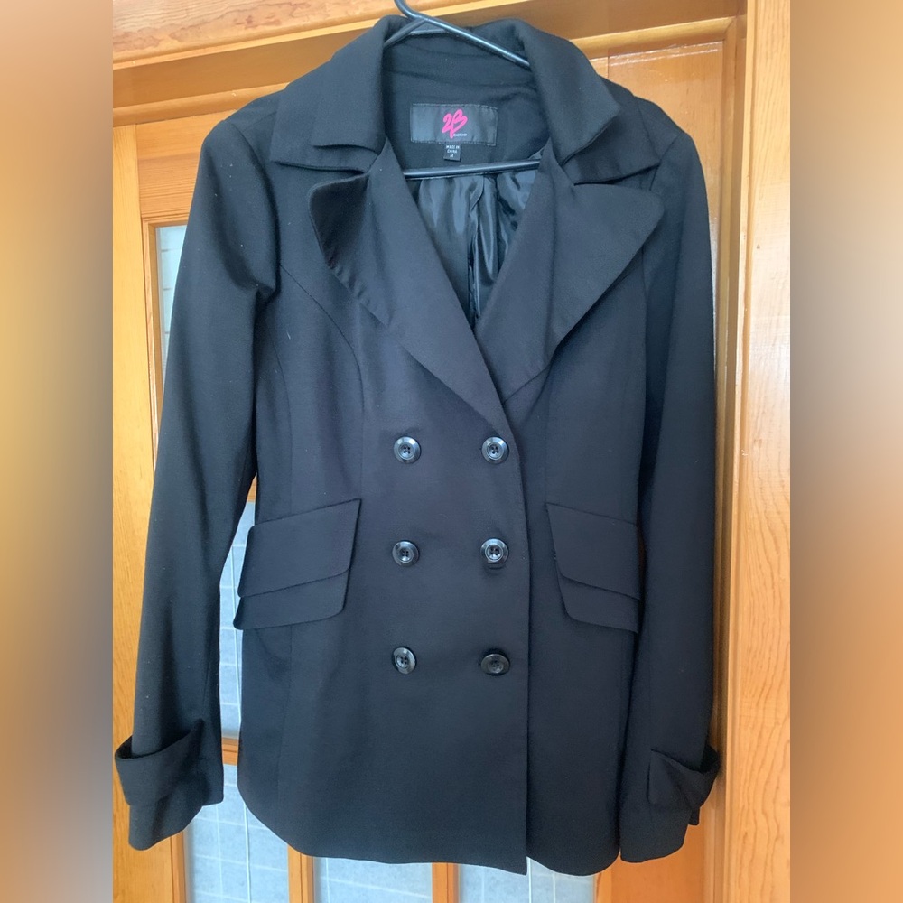 2B Bebe Elegant Black Double-Breasted Blazer